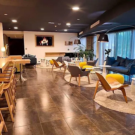 Mercure Zenith Nantes Hotel